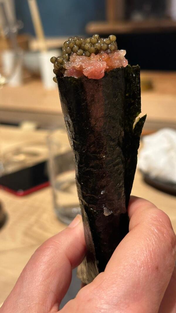 shoei_diapo9-shoei-avec caviar